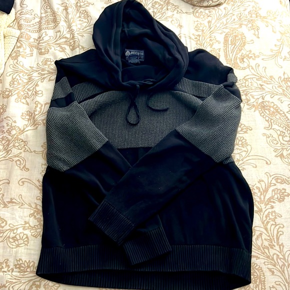American Rag Mens Xl Sweater Hoodie 